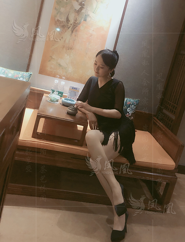 重庆最好的男士按摩休闲会馆有推荐的吗，这家会所手法精湛,非常给力